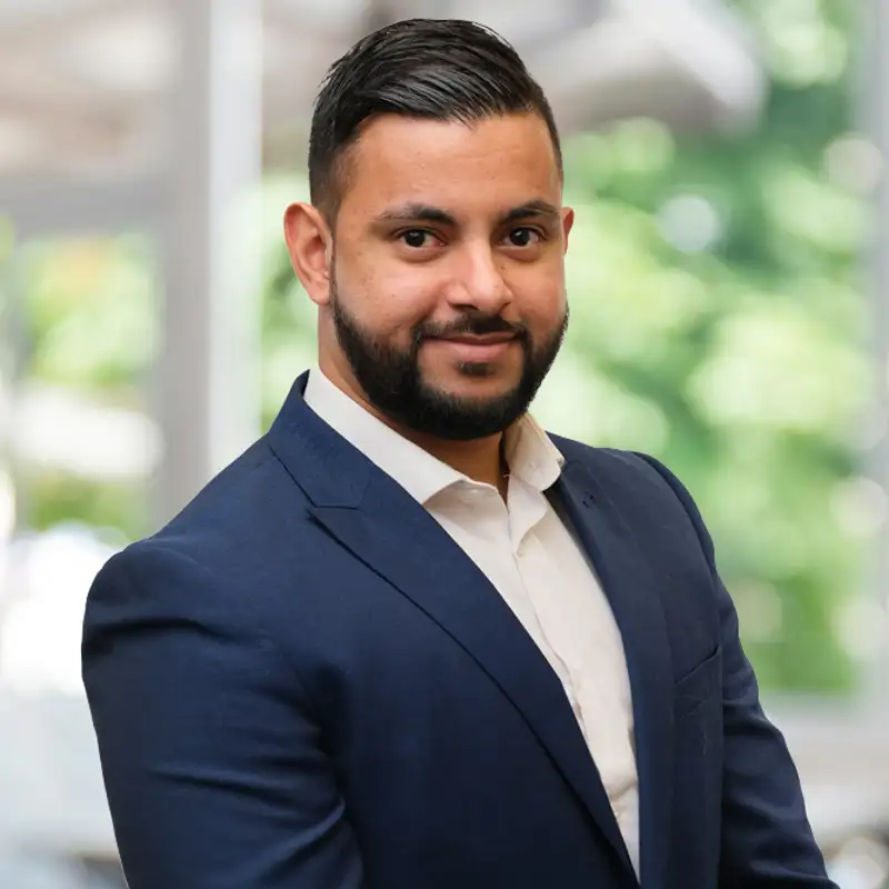 Gurdip Memmi headshot
